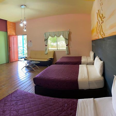 J Lin Hostel Kenting Extérieur photo