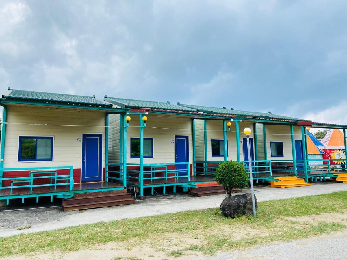 J Lin Hostel Kenting Extérieur photo